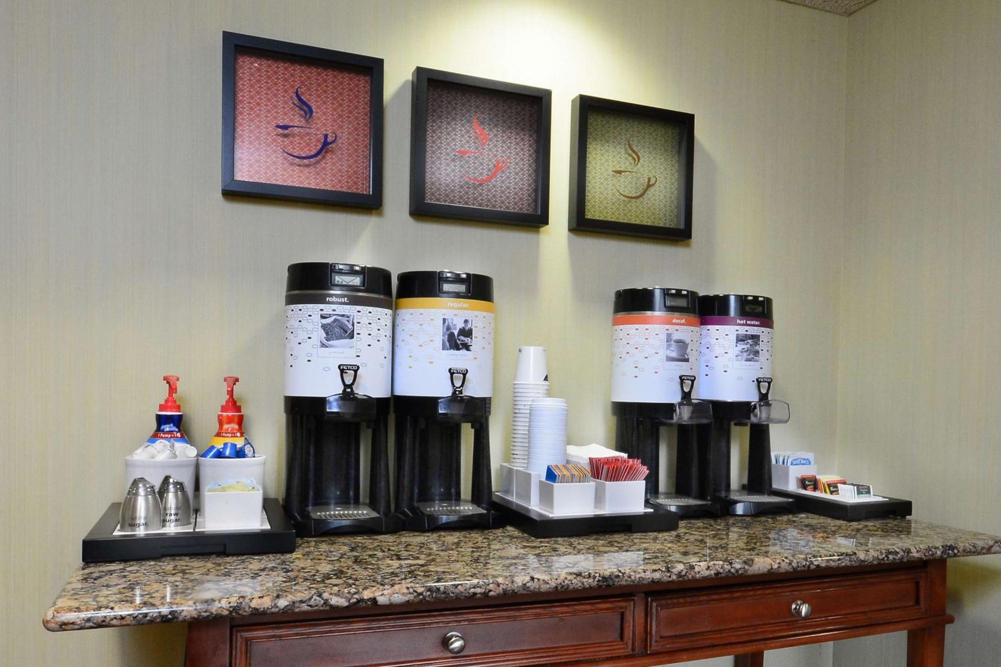 קורנליוס Hampton Inn Charlotte North Lake Norman מראה חיצוני תמונה