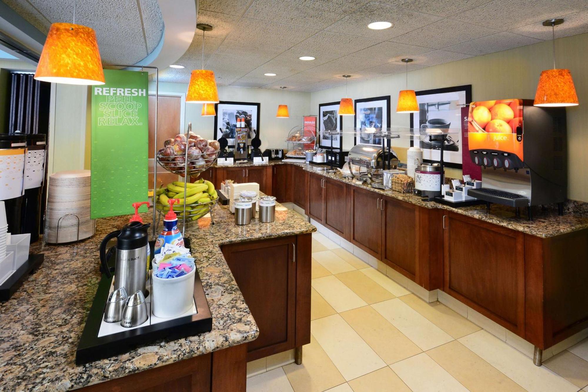 קורנליוס Hampton Inn Charlotte North Lake Norman מראה חיצוני תמונה