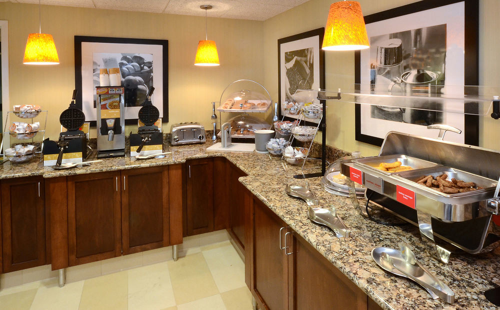 קורנליוס Hampton Inn Charlotte North Lake Norman מראה חיצוני תמונה