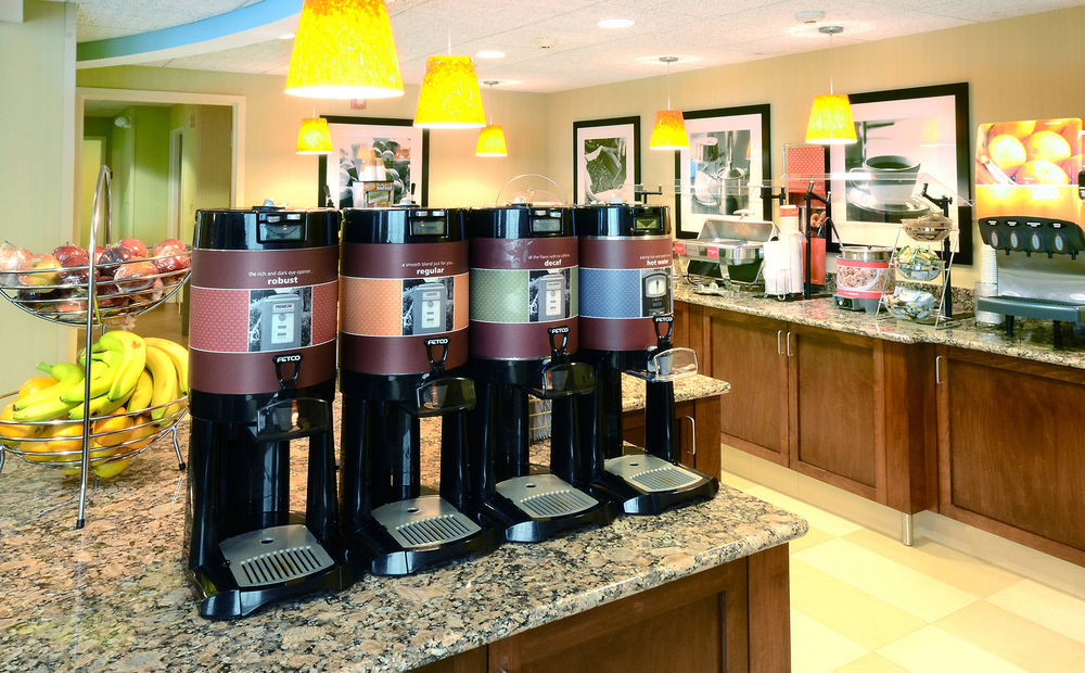 קורנליוס Hampton Inn Charlotte North Lake Norman מראה חיצוני תמונה